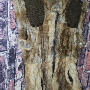 Linda Richards Women's CABLE KNIT WOOL Racoon  & rabbit  FUR BROWN VEST JACKET m